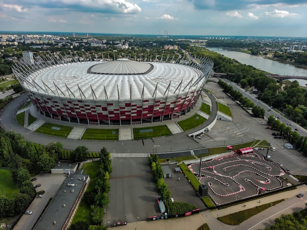 PGE-Narodowy-Gokarty-Warszawa-02