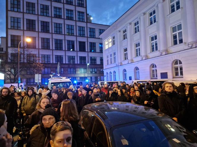 Марш Лизы в центре Варшавы