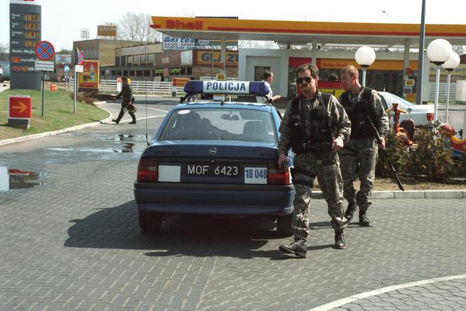 В Варшаве закрывают одну из первых АЗС Shell с трагичной историей: в 1996 году мафия взорвала там бомбу