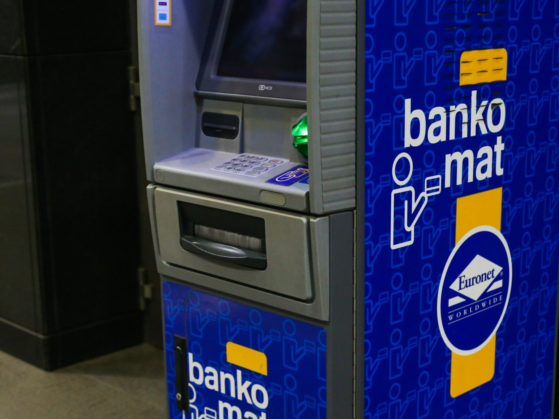 bankomat 02.10