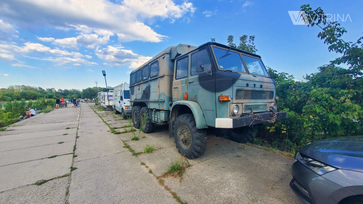 Prom Gassy Karczew паром через Вислу возле Варшавы