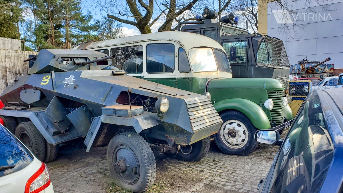 Muzeum Motoryzacji i Techniki warszawa Otrebusy