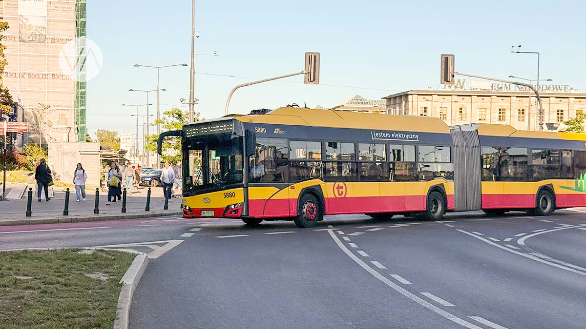 autobus warszawa