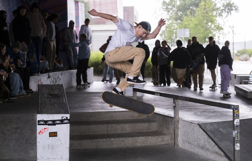 Skate