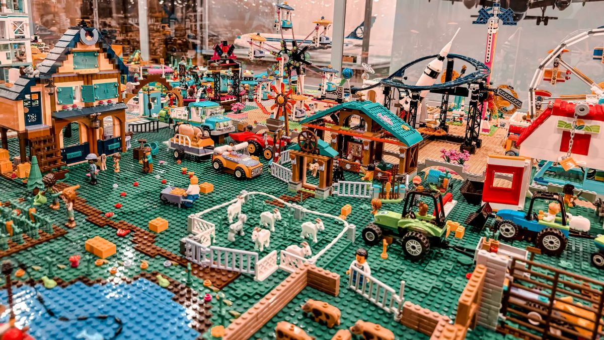 LEGO4