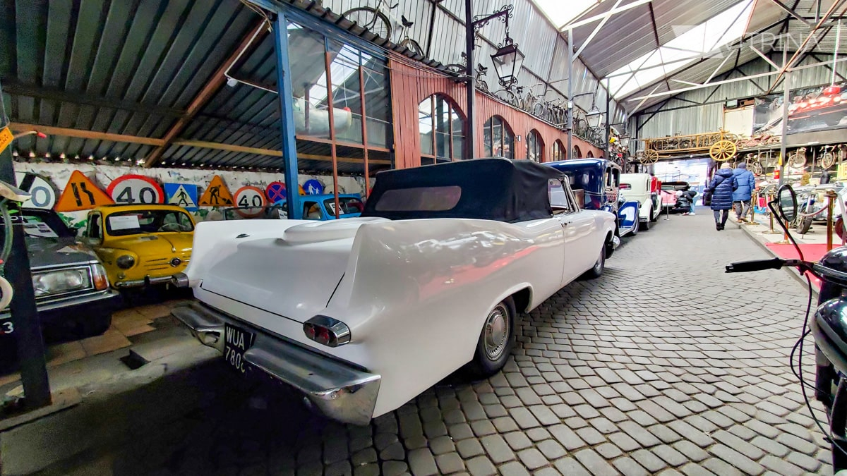 Muzeum Motoryzacji i Techniki warszawa Otrebusy