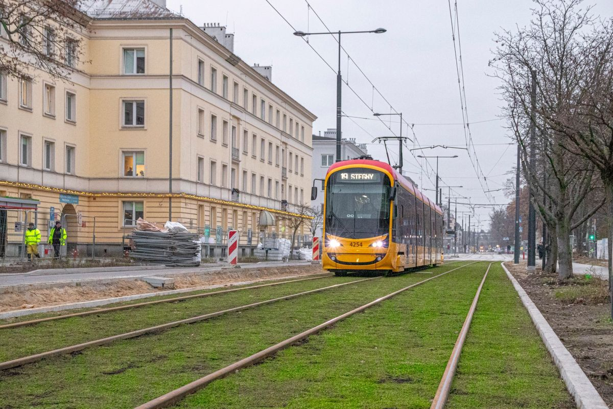 tramwa na rakowecka