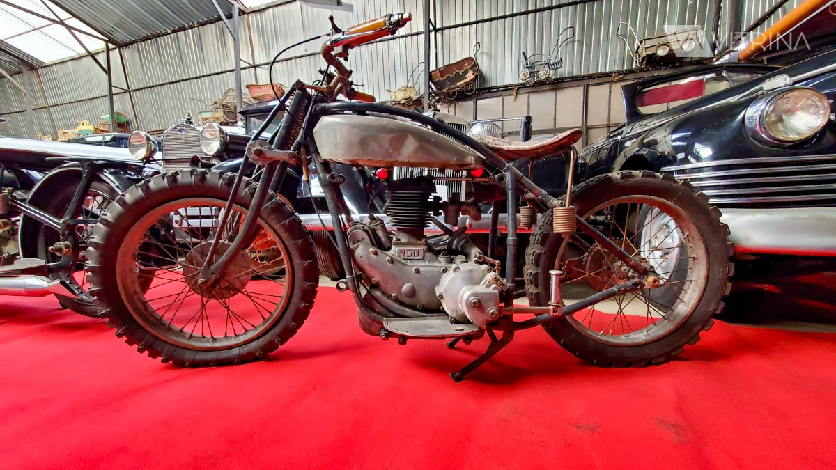 Muzeum Motoryzacji i Techniki warszawa Otrebusy