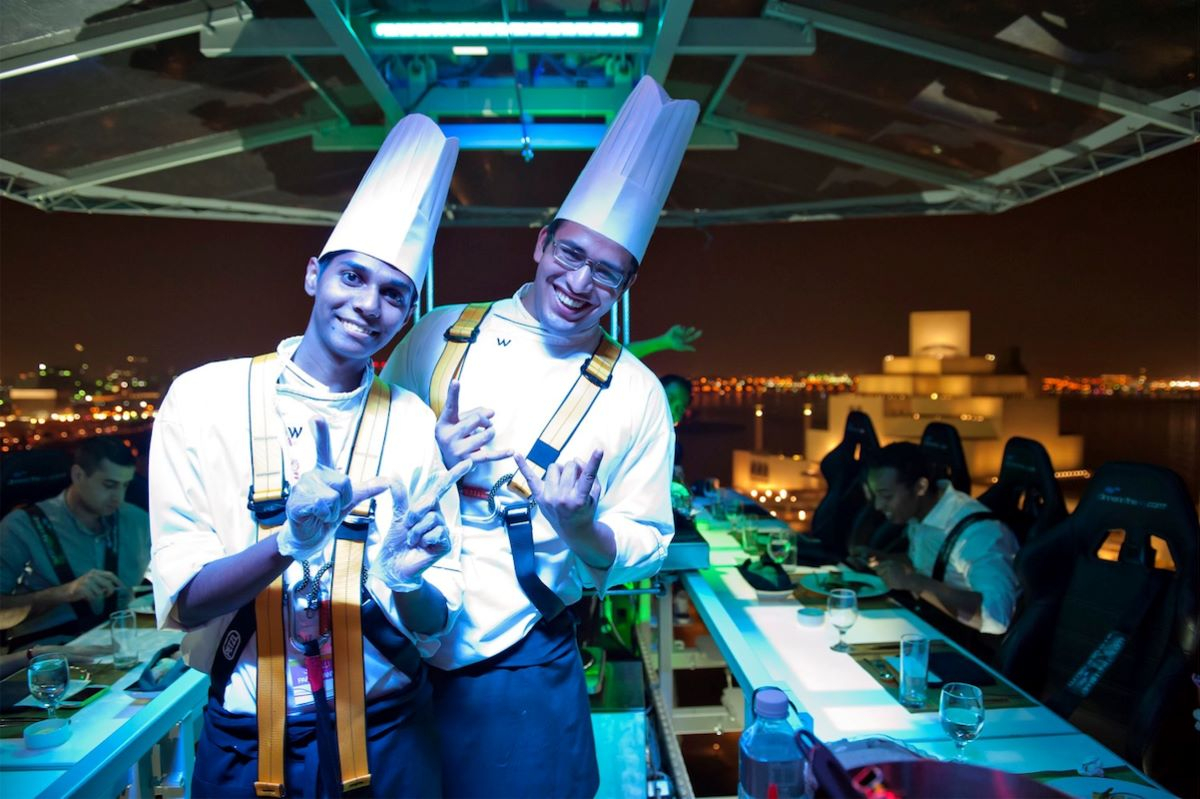 Dinner in the sky3