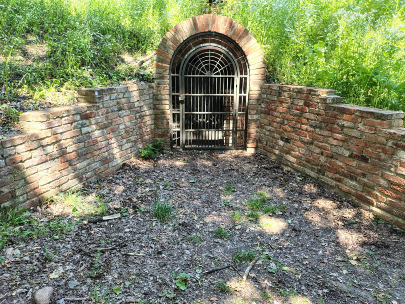 Elizeum 4