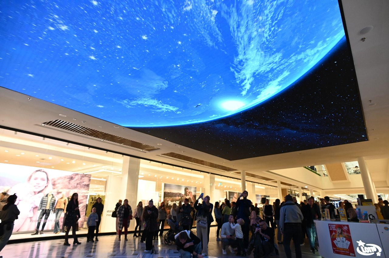 Digital art space4
